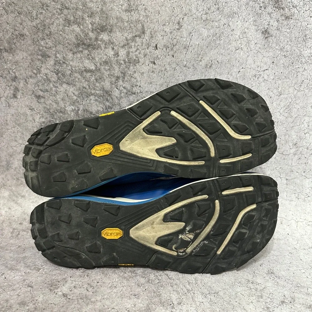 Topo Athletic Ultraventure 2 Mens 11.5 Blue Trail Running Vibram Shoes Outdoors